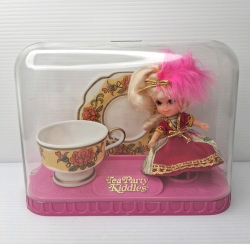Vintage tea party kiddles 1969 - tea,